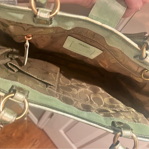 Coach Woven Straw Rattan Leather Suede Gold Metallic Trim Tote Shoulder Bag - Picture 4 of 9